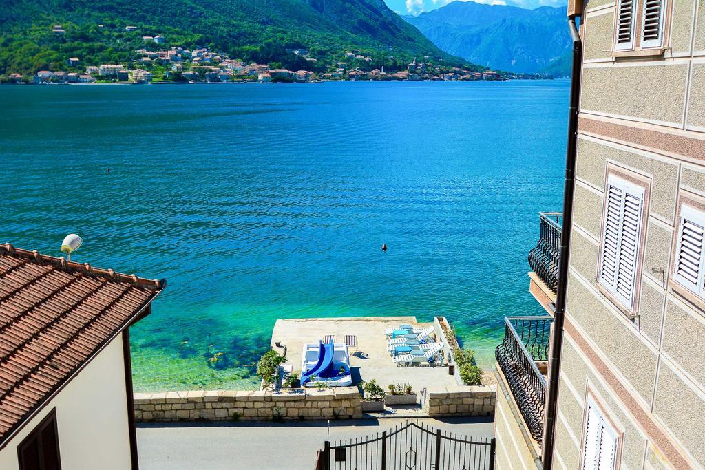 Apartment The Sea Coast Kotor Buitenkant foto