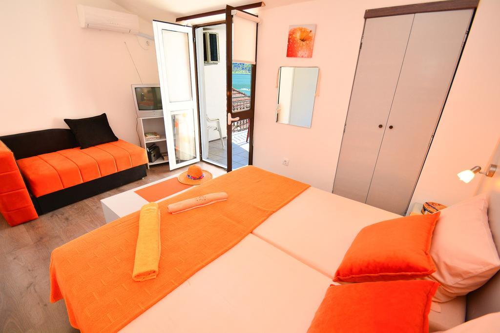 Apartment The Sea Coast Kotor Buitenkant foto
