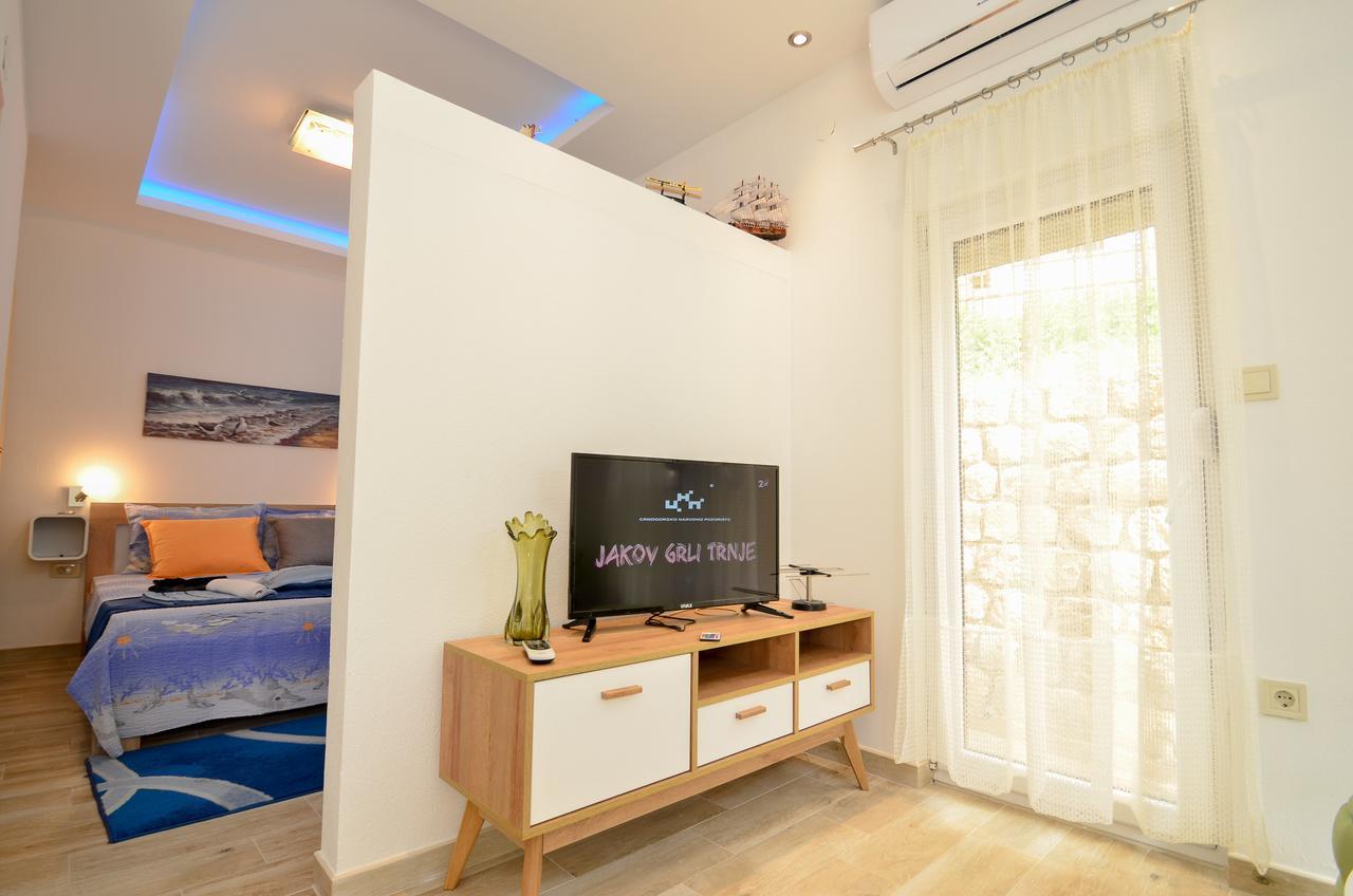 Apartment The Sea Coast Kotor Buitenkant foto